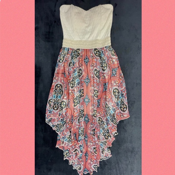 Liberty Love Dresses & Skirts - Liberty Love Strapless Handkerchief Dress size S